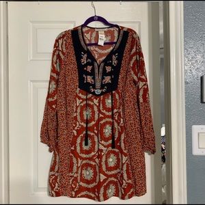 Beautiful tunic top NWT